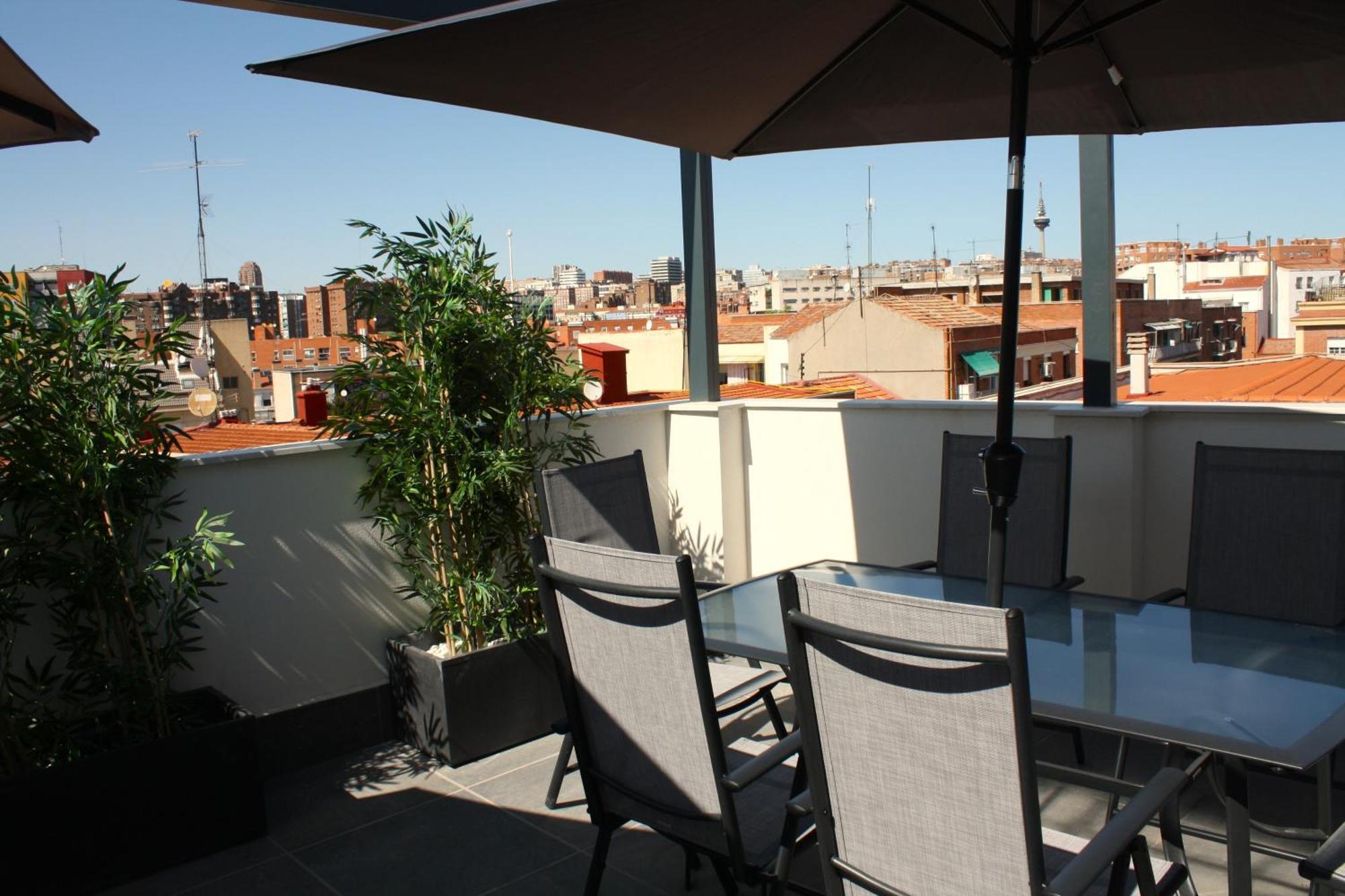 Madrid Urban Suites- Nuevo Apartahotel-7 Apartaments Boutique Full Equiped ภายนอก รูปภาพ